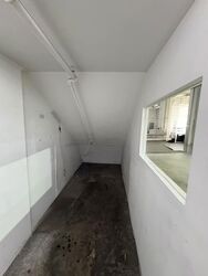 E9 Premium (D27), Factory #572957401